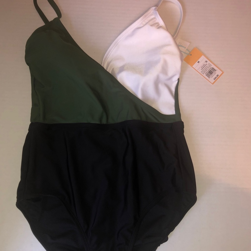 Bathing suit